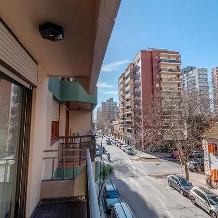 Check And Home - La Rioja - 6 Huespedes Amplio Con Balcon Al Frente Mar del Plata Exterior photo