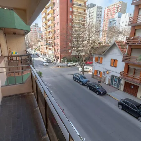 Check And Home - La Rioja - 6 Huespedes Amplio Con Balcon Al Frente Mar del Plata Exterior photo